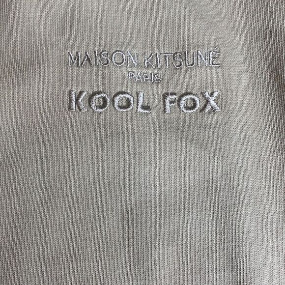 Maison Kitsuné turtleneck sweater pullover top cotton cream size small - Picture 3 of 6